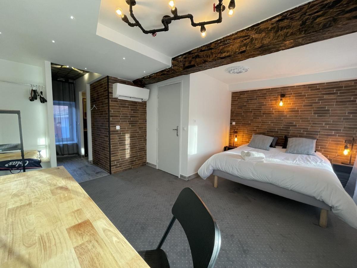 Villa Kiara Hebergements Cusset Стая снимка